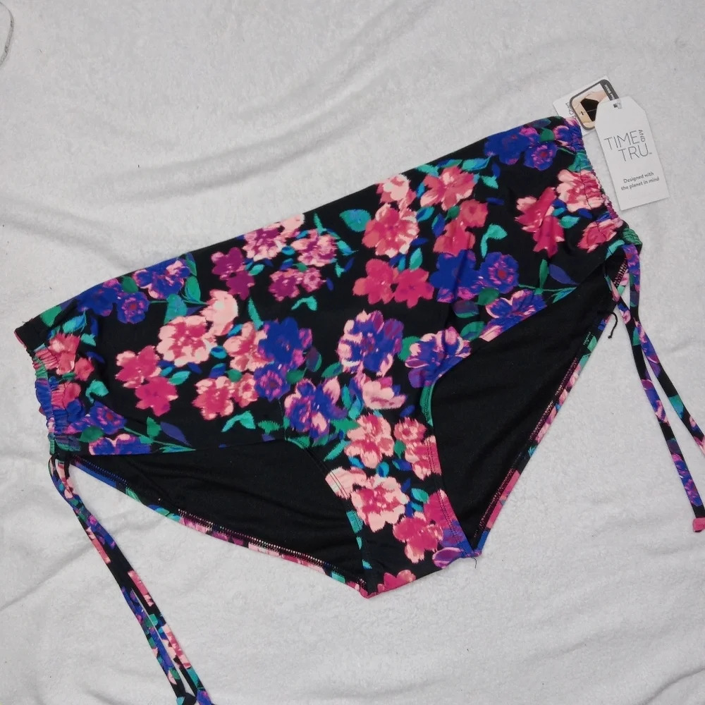 5 for $10 Time and Tru NWT Floral Mix & Match Midrise Bikini Bottom 3X(24W-26W)